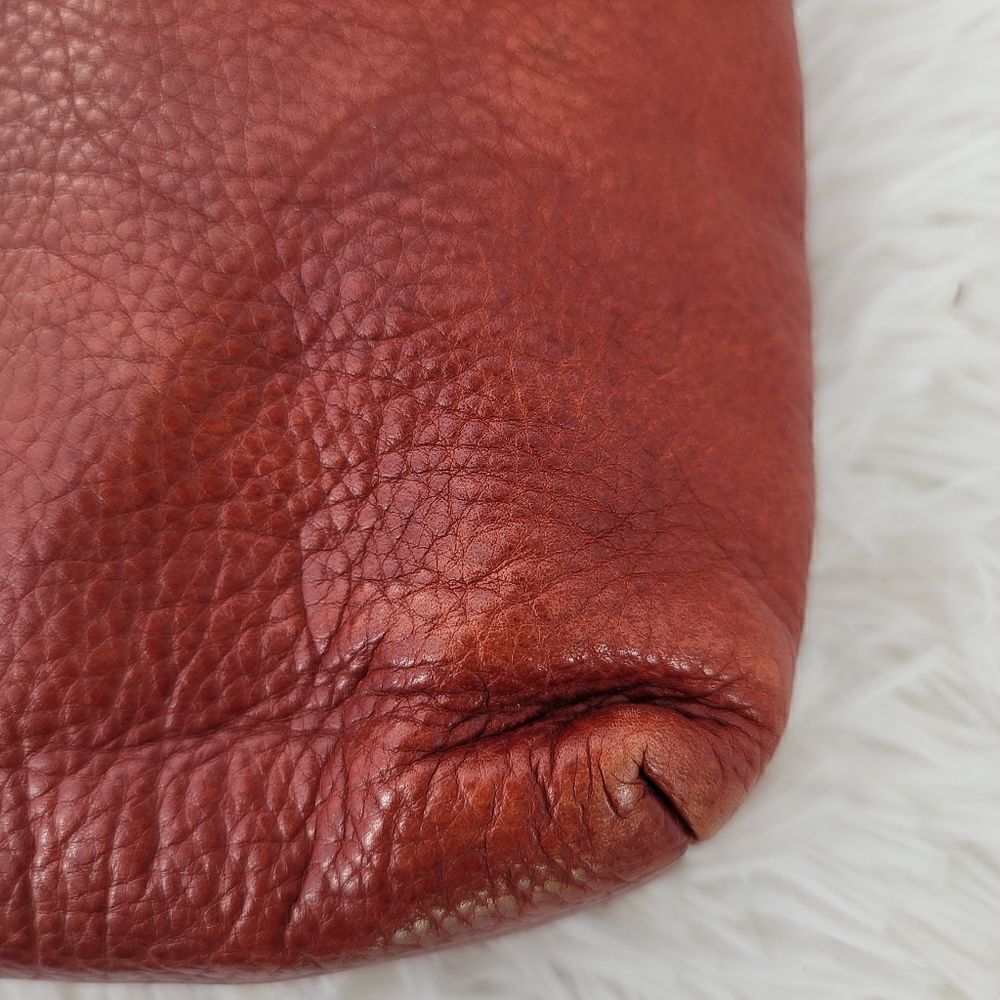 Levenger red crossbody leather purse - Picture 6 of 14